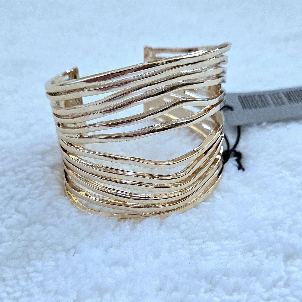 Robert Lee Morris Layered Gold💛 Wire Cuff Bracelet